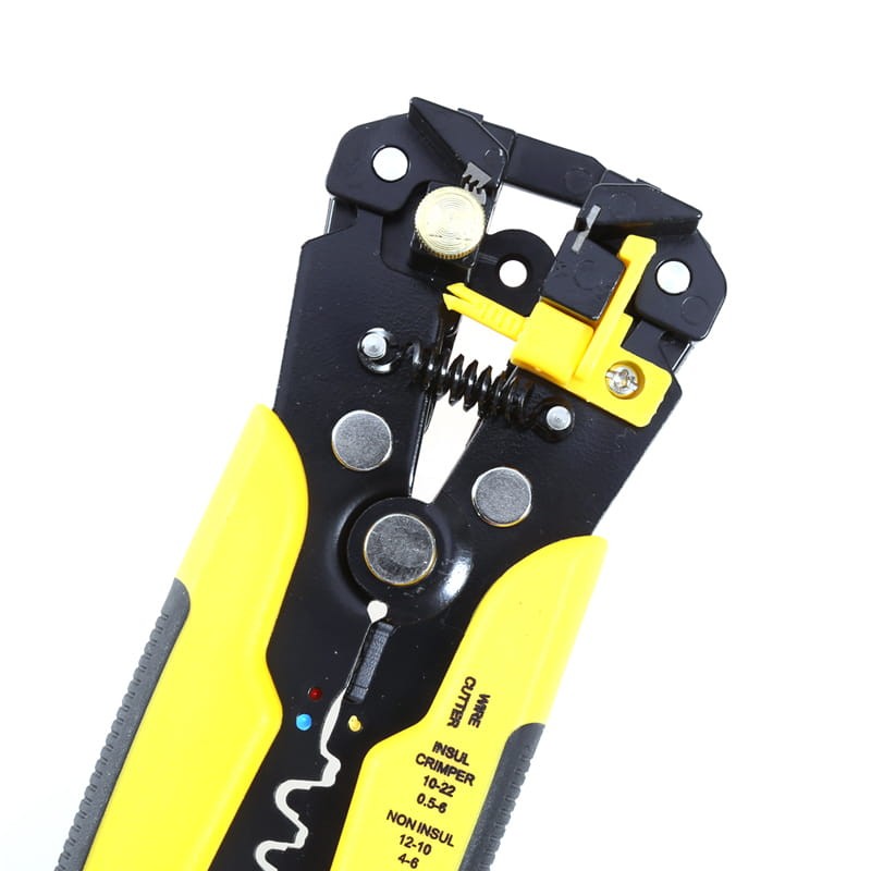 Automatyczny ściągacz izolacji