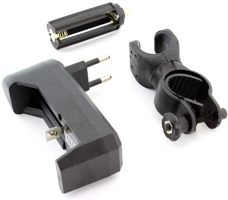 Wodoodporna latarka LED Cree uchwyt na rower