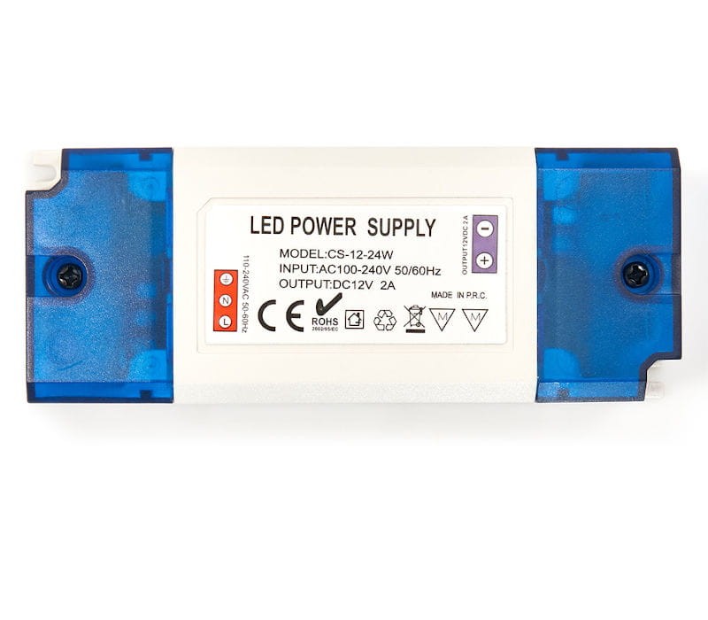 Zabezpieczony zasilacz 12V 24W