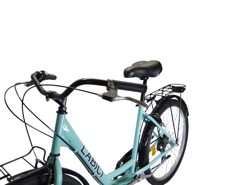 Miejski rower z bagażnikiem